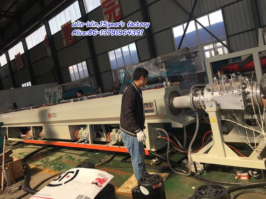 전기 콘딧 전선을 위한 HDPE PE PPR UPVC CPVC PVC 파형관 생산 라인