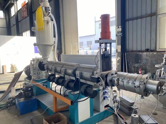 플라스틱 HDPE PP 관 단 하나 나사 플라스틱 밀어남 기계 밀어남 선