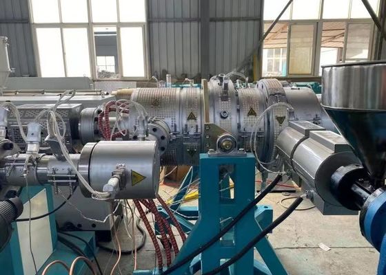 단일의 스크류 압출기 파이프 기계 HDPE 파이프 압출 생산 라인 성형기