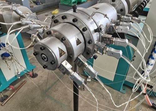 20-110mm PE PP HDPE 파이프 압출 라인 / 성형기